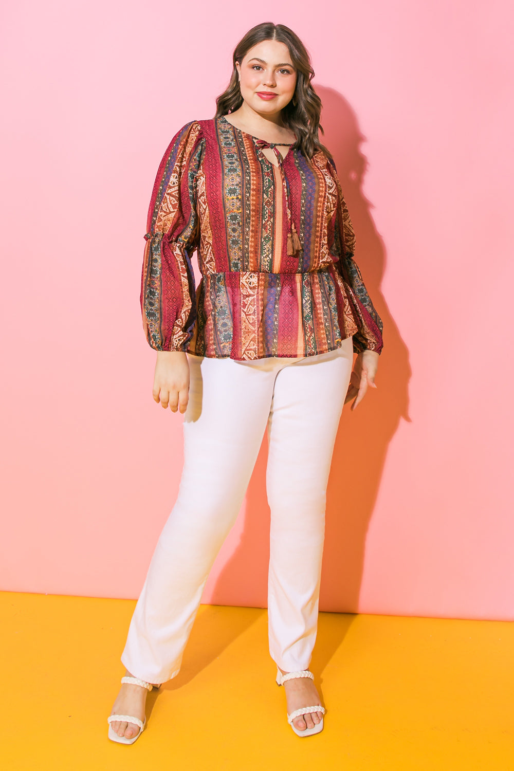 ENCANTADA COM ESTA BLUSA DE TECIDO