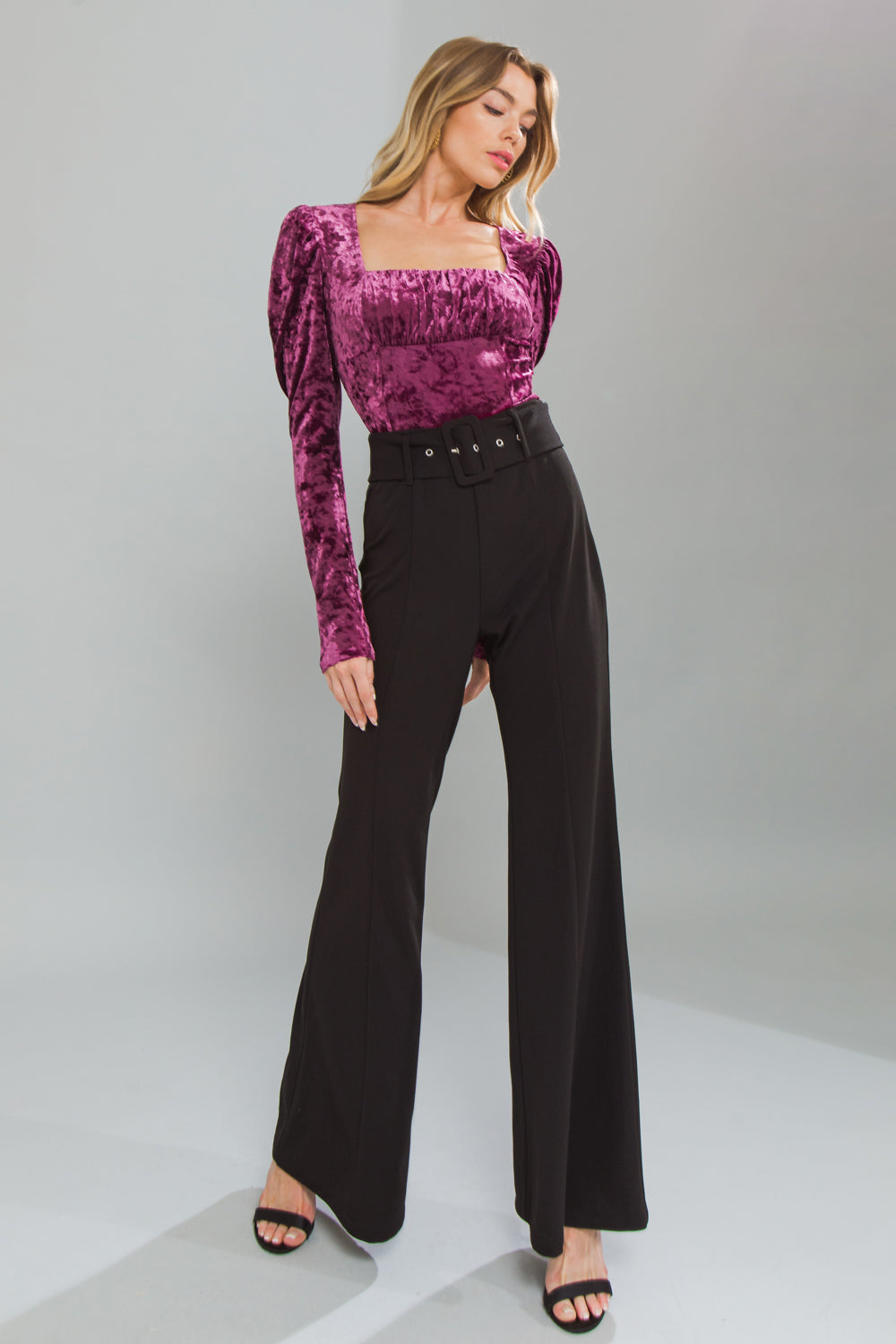 PUT ON A SHOW VELVET TOP - MaraFormigone