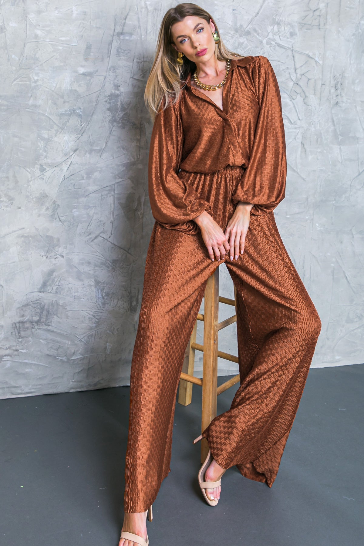 TOP TEJIDO DE ROMANCE REGAL