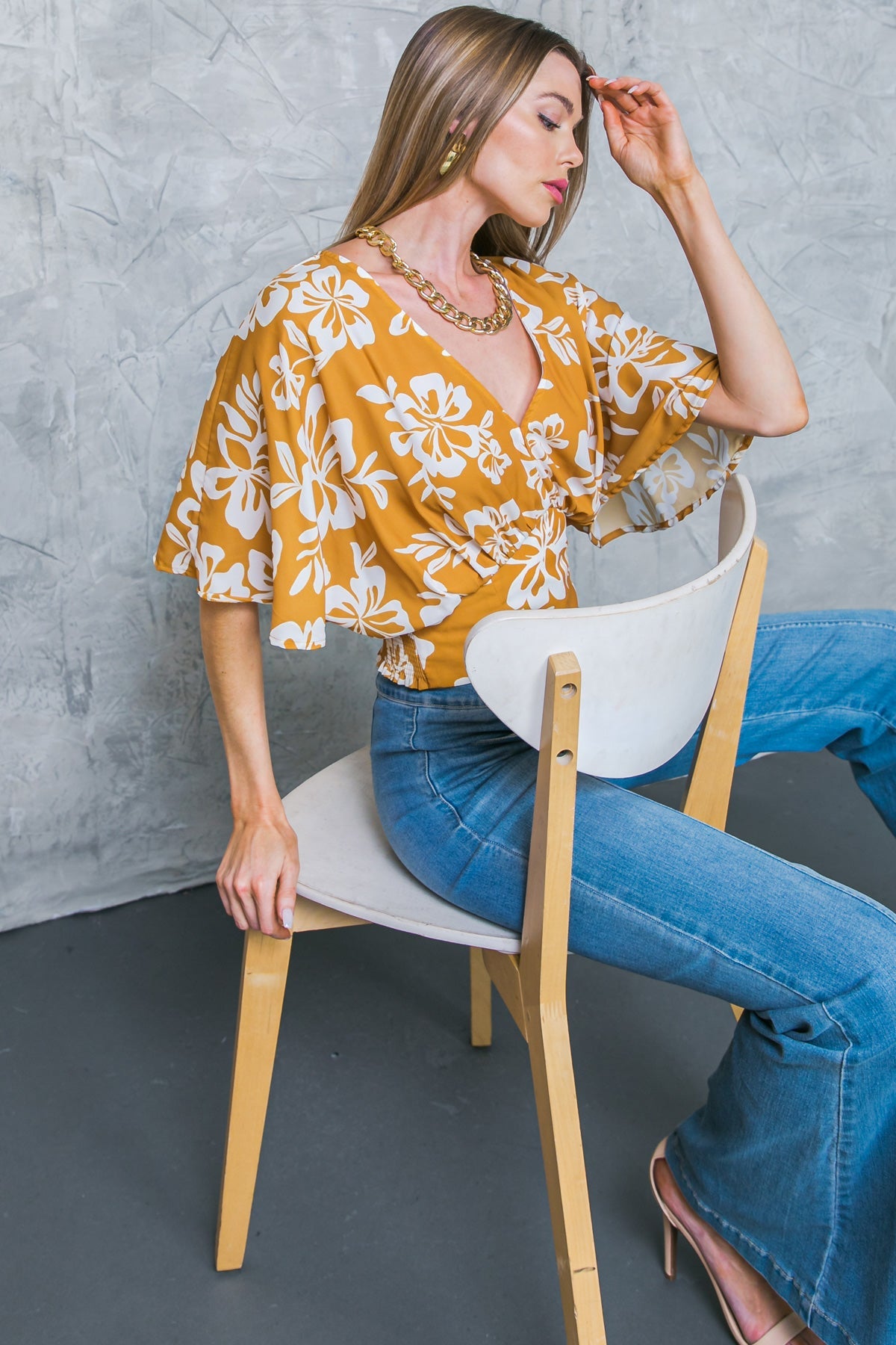 LET THE LIGHT IN BROWN WOVEN TOP - MaraFormigone