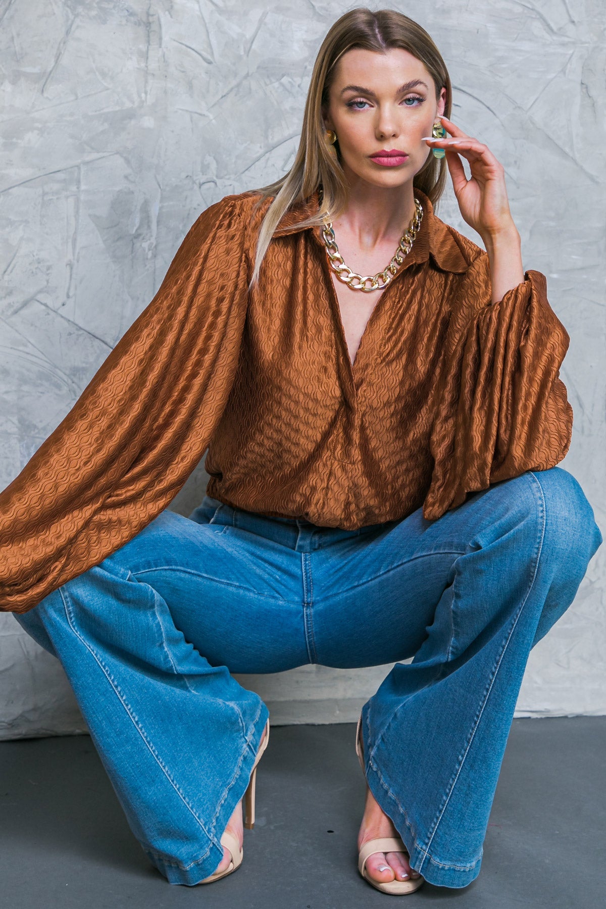 TOP TEJIDO DE ROMANCE REGAL