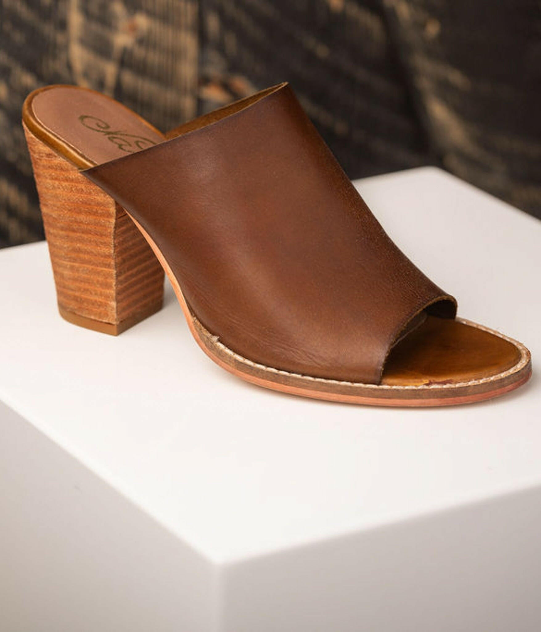 Hallie Heeled Sandal in Tan.