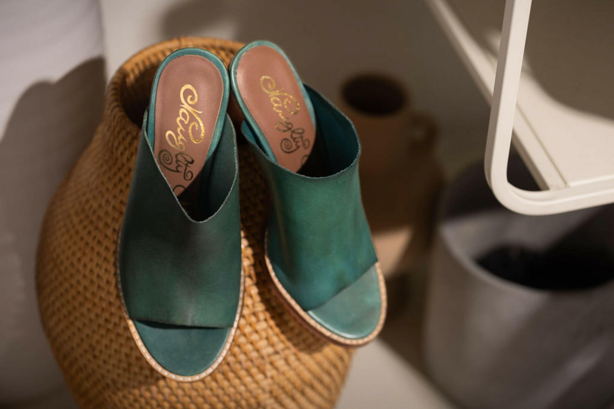 Hallie Heeled Sandal in Teal.