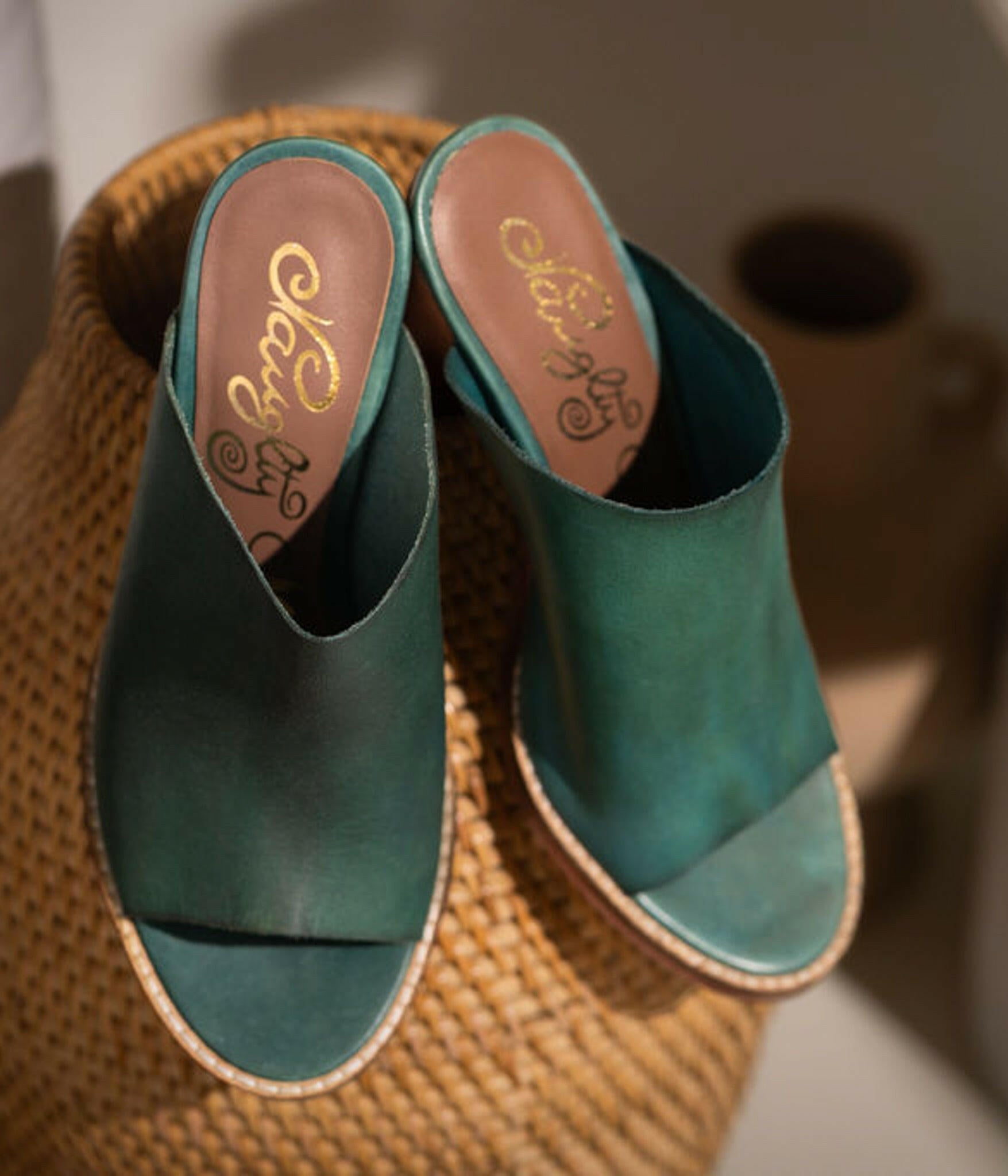 Hallie Heeled Sandal in Teal.