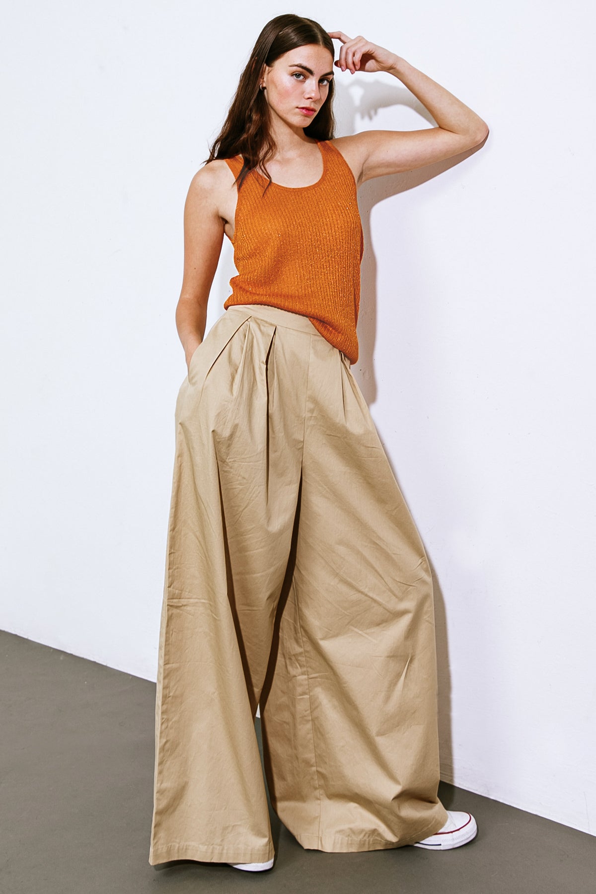 ¡PANTALONES TEJIDOS EN EL MOMENTO PERFECTO!