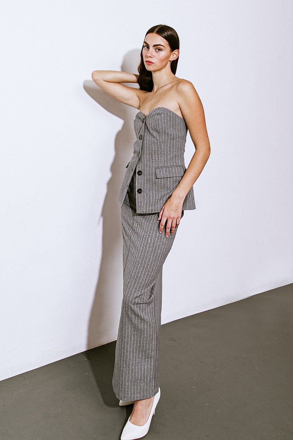 BLUSA DE TECIDO SEM ÚNICAS