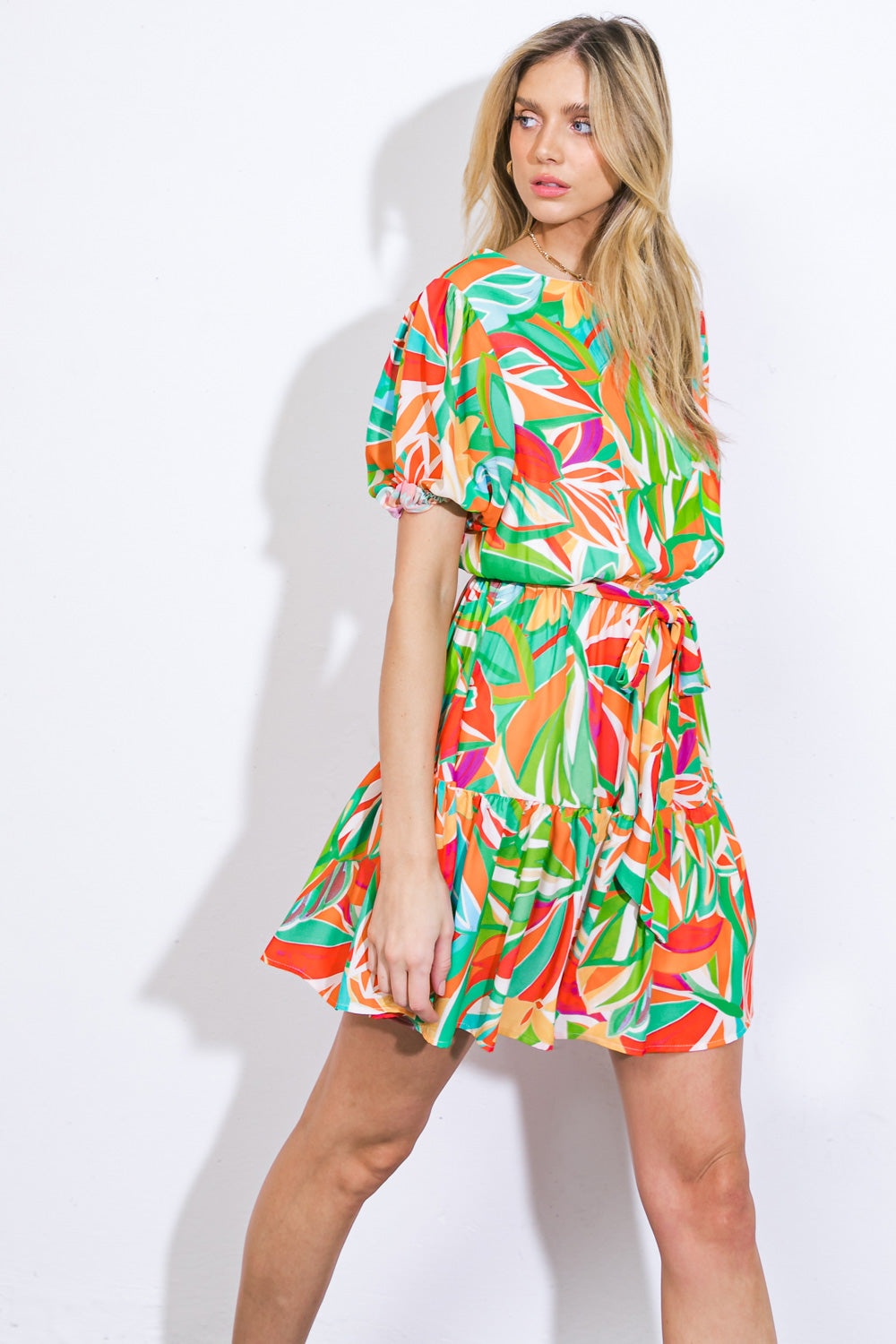 ¡Es hora de empezar con el minivestido tejido!