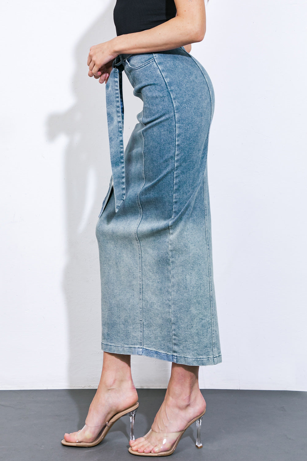 THE GRASS IS GREENER DENIM MIDI SKIRT - MaraFormigone