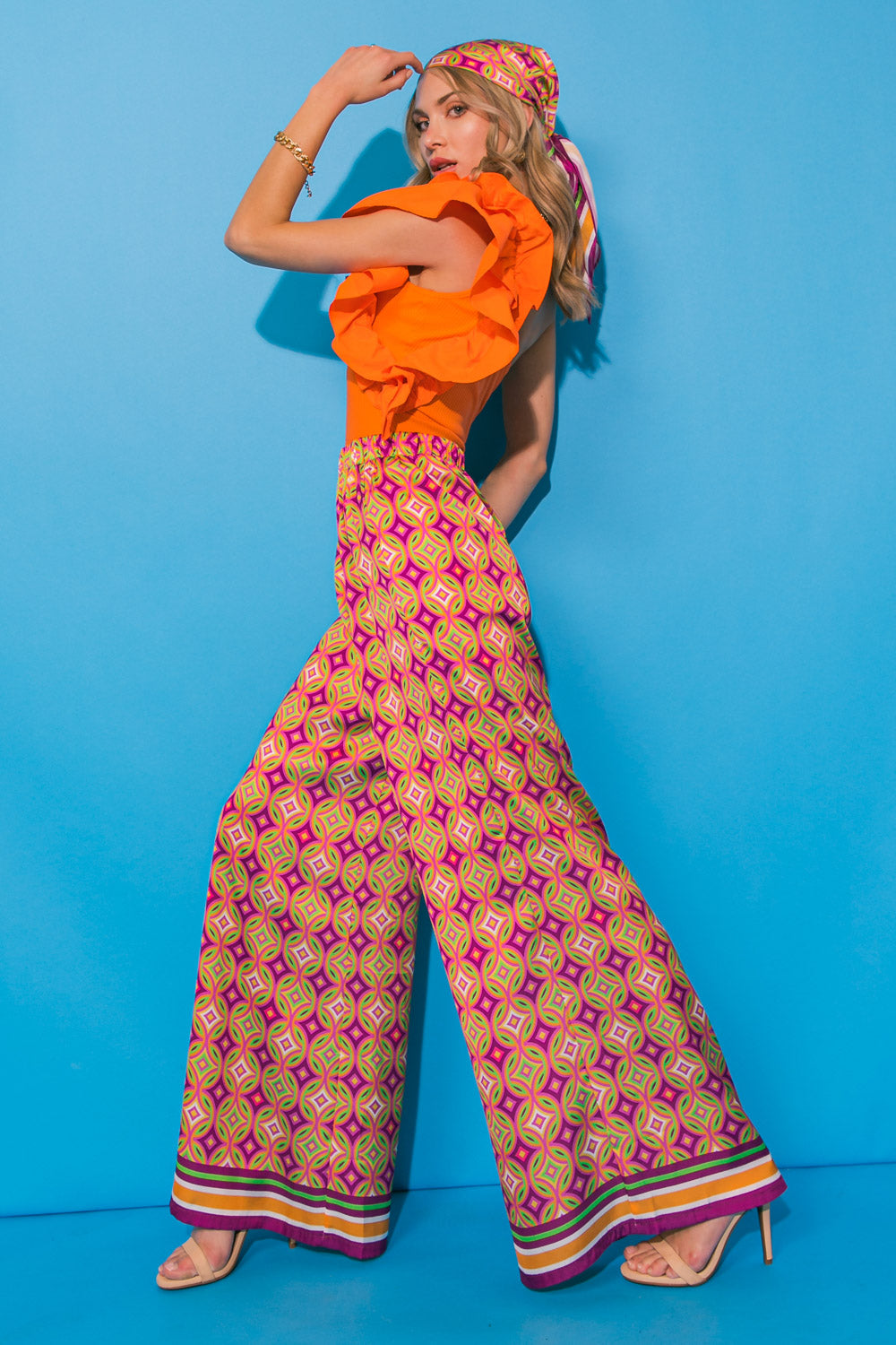 PANTALONES TEJIDOS DE REGRESO A LA CIUDAD