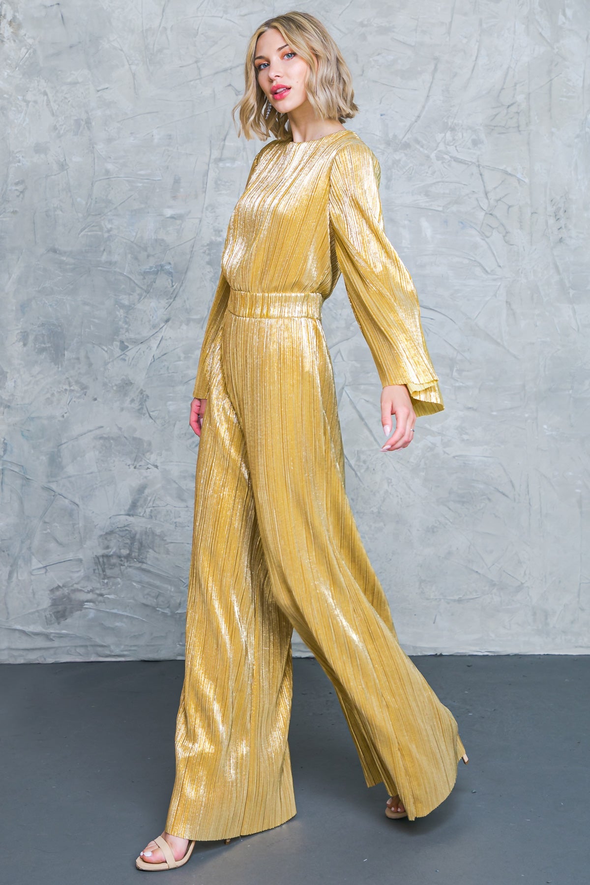 DARE TO DAZZLE PLISSE JUMPSUIT - MaraFormigone