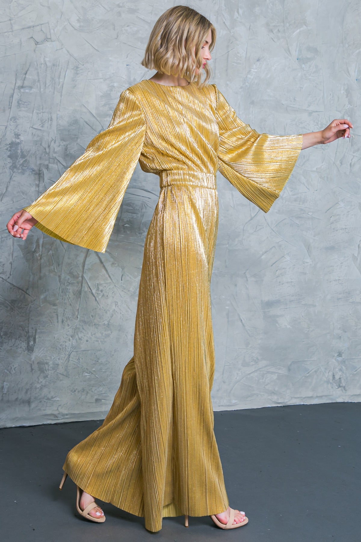 DARE TO DAZZLE PLISSE JUMPSUIT - MaraFormigone