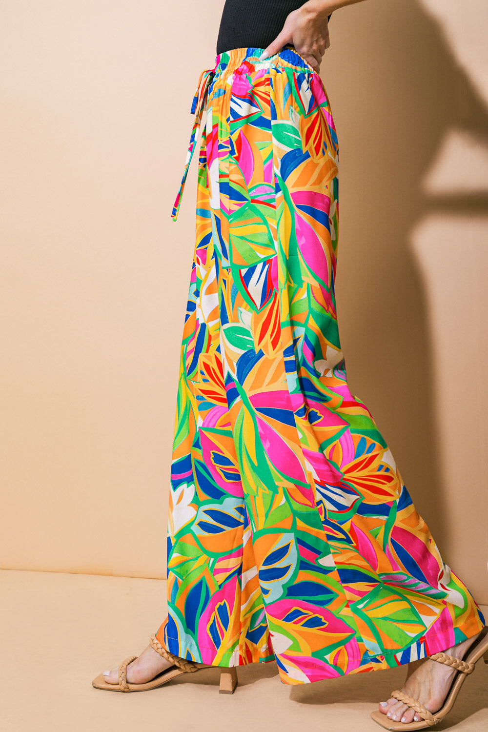 CALÇAS DE TECIDO ENTERTAIN ME