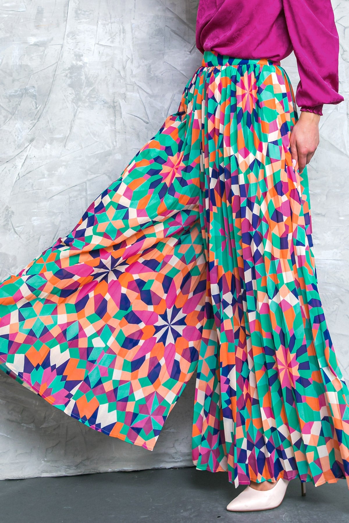 SHOWER OF KINDNESS WOVEN PANTS - MaraFormigone