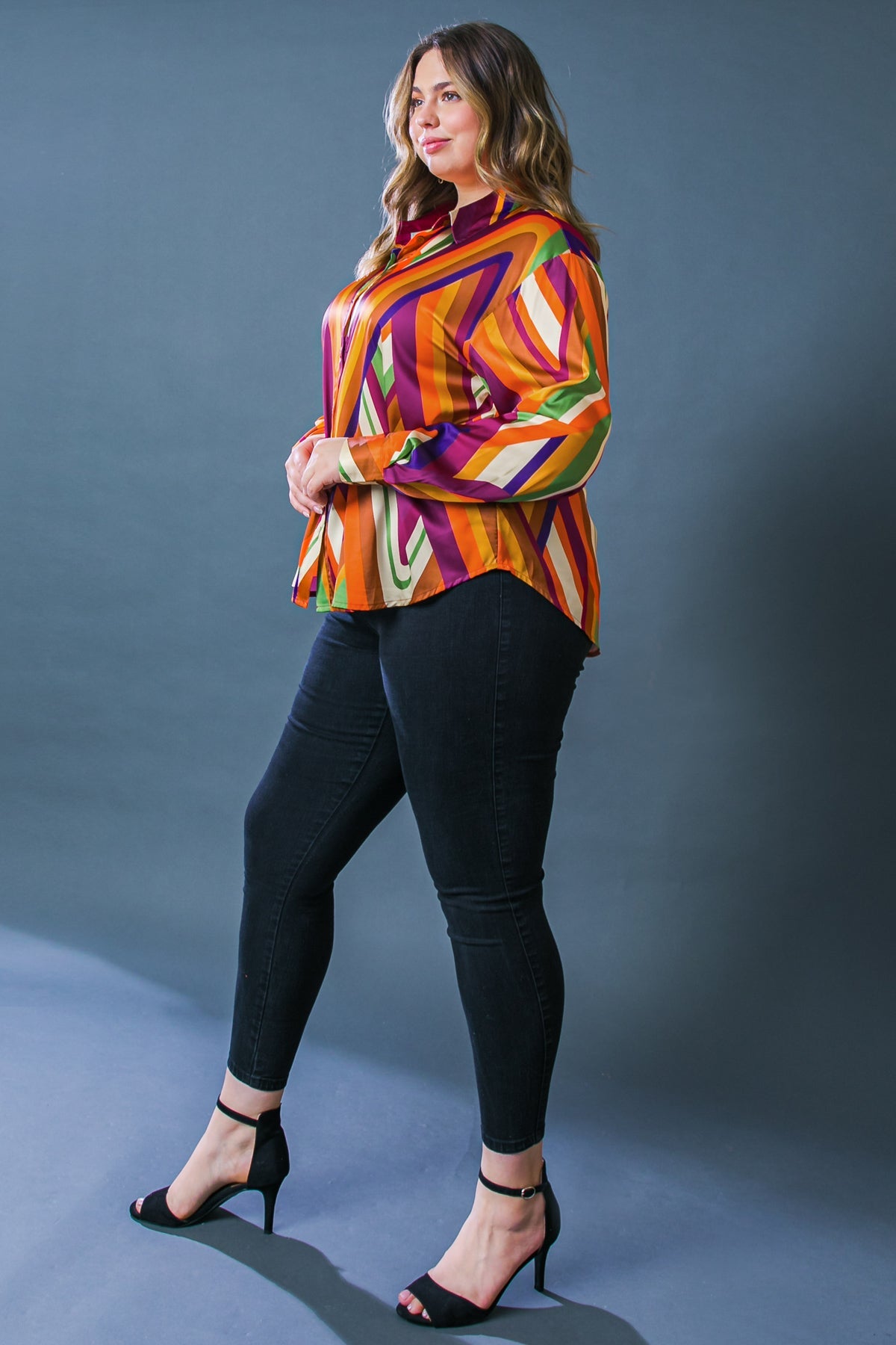 BLUSA DE TECIDO ESPECIAL