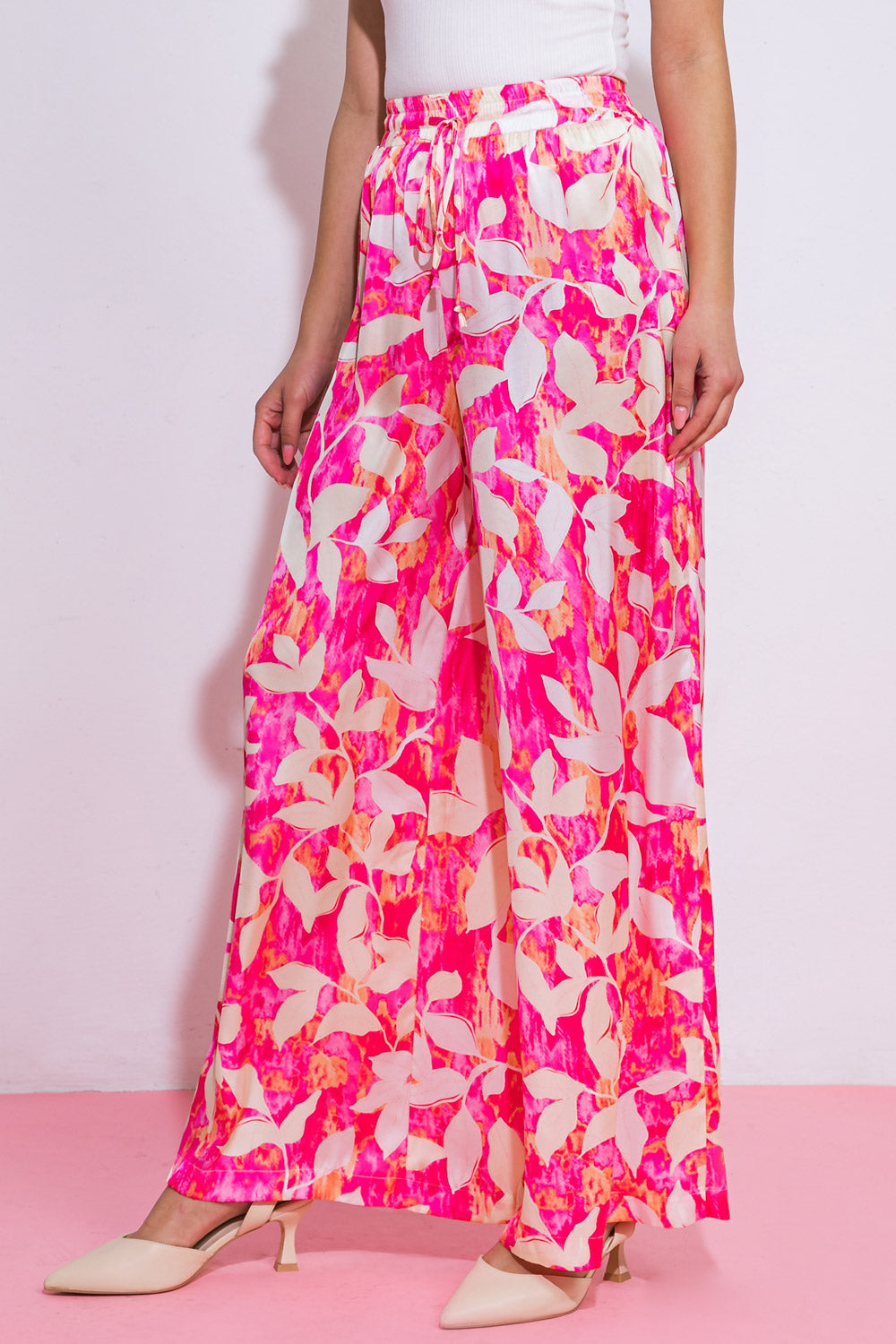 CALÇAS DE TECIDO QUE ME RECUPERAM 