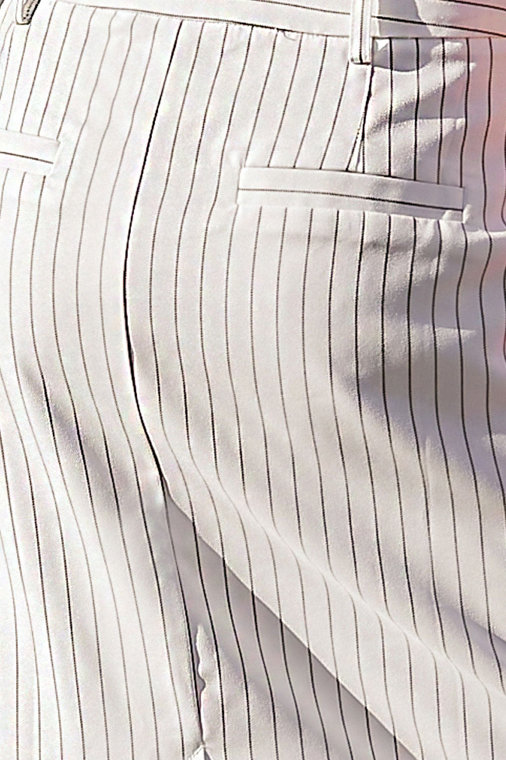 SAIA MIDI DE TECIDO PLANO, SEM ÚNICAS COISAS